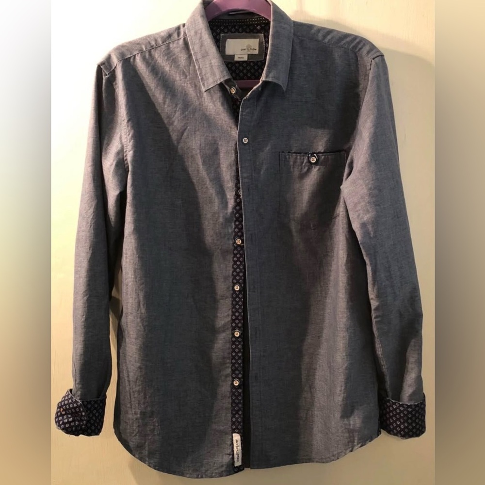 Men’s Craft + Flow Blue Button Shirt Size S ( 40”X 27.5”)
